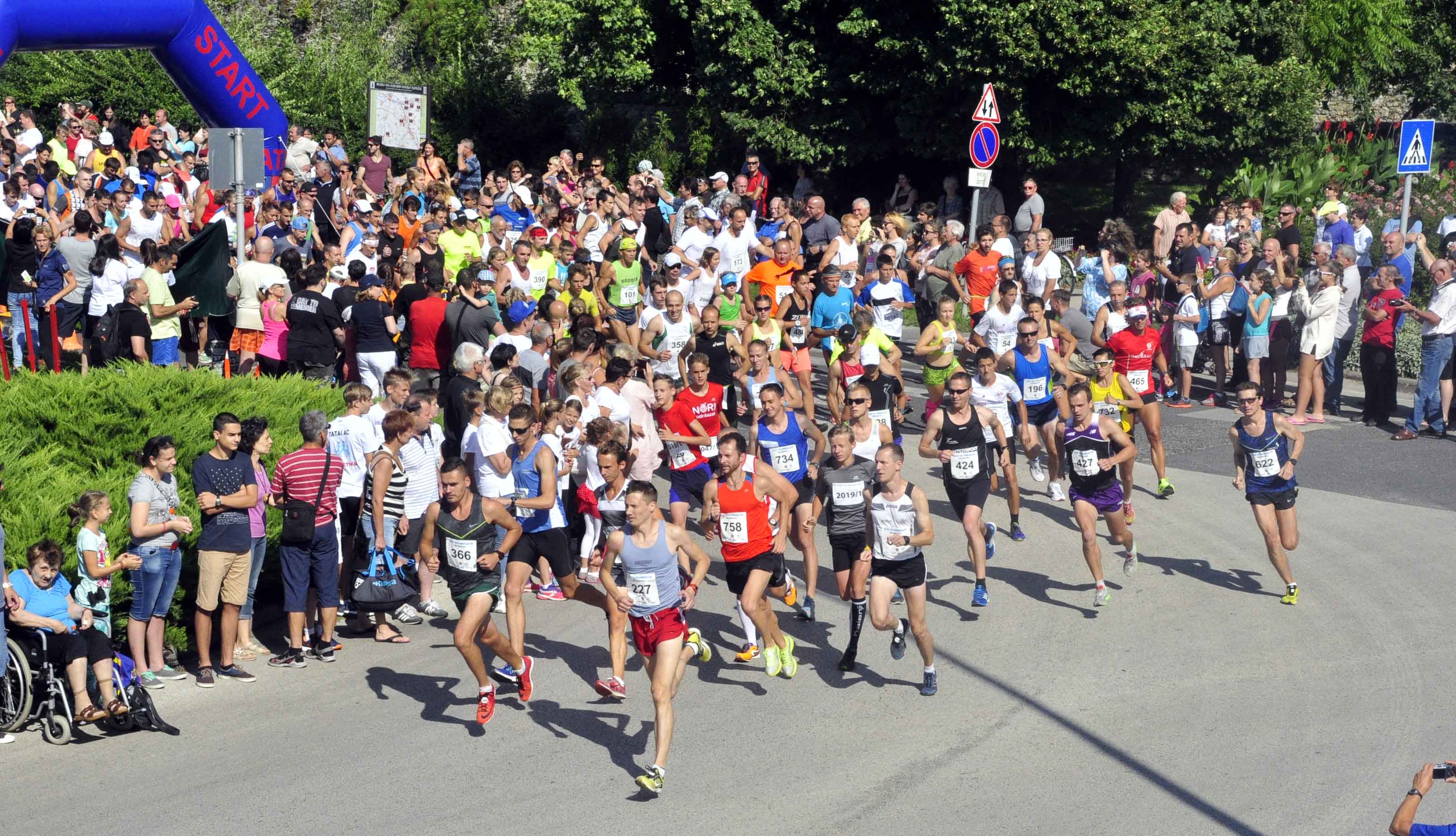 951 induló a 2016-os Minimaratonon